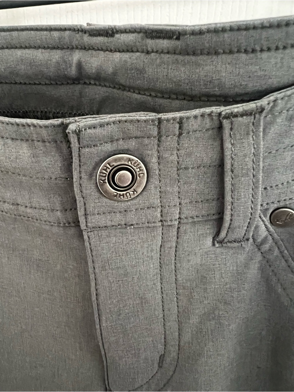 Kuhl Women's Olive Green Cargo‎ Trousers - Picture 5 of 10